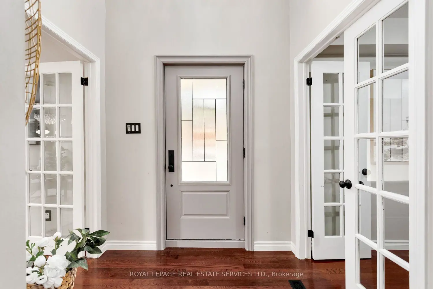 Additional image 2 of 2006 Glenada Crescent 7