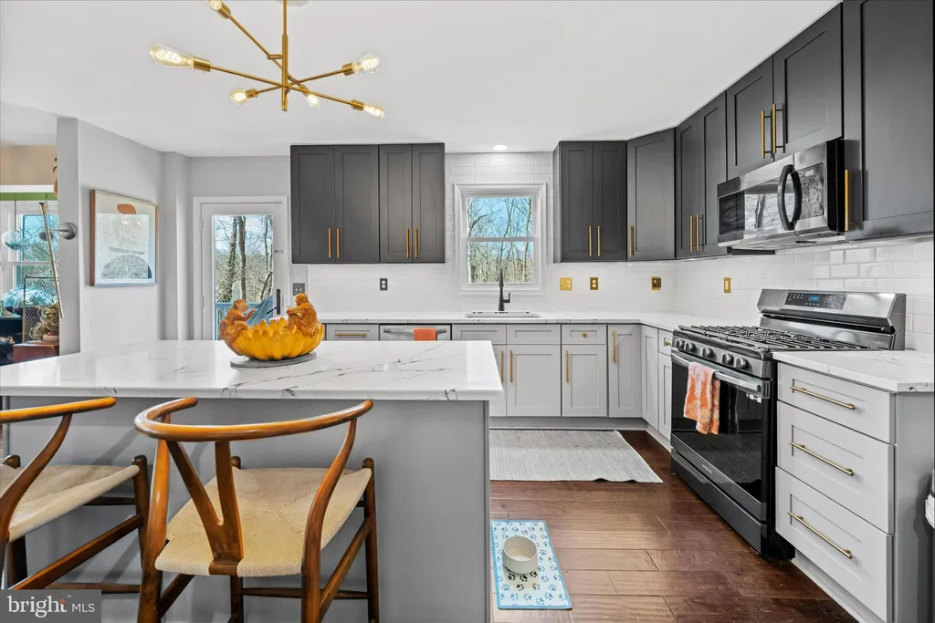 Additional image 18 of 23 E Mill Station Drive, Newark, DE 19711