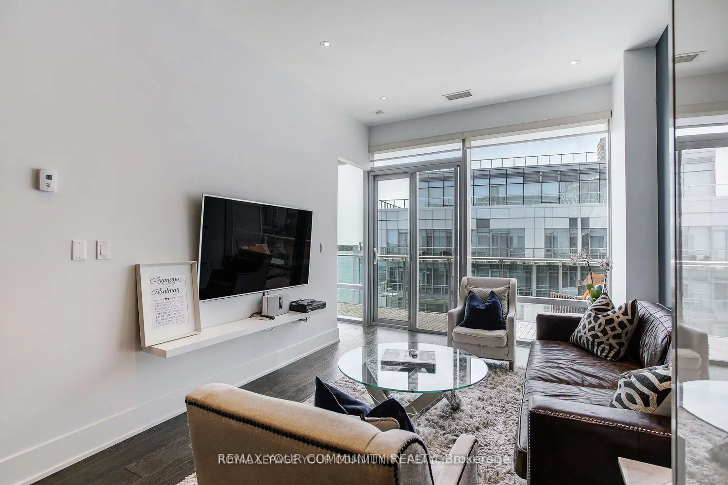 Additional image 5 of 39 Queens Quay 1109