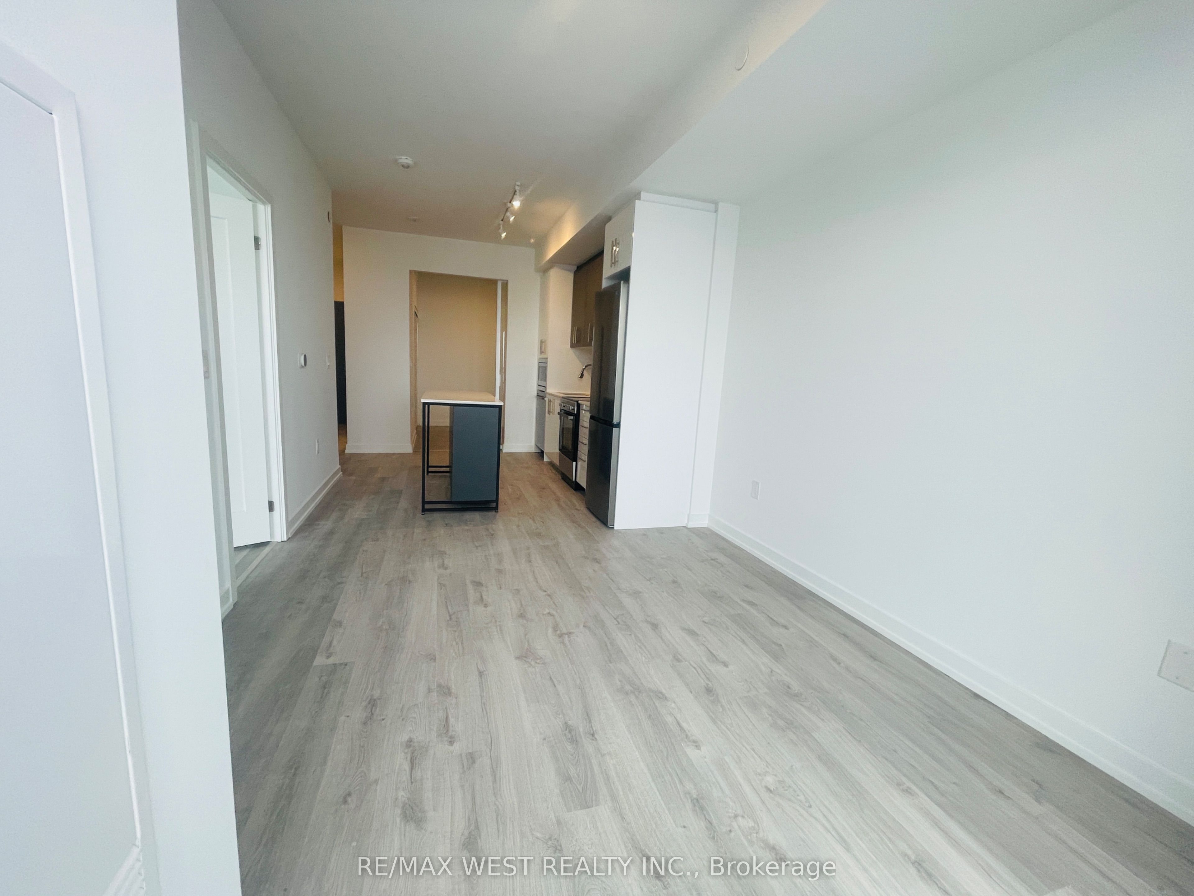 Additional image 4 of 908-9763 Markham Road, Markham, ON, L6E 0W4