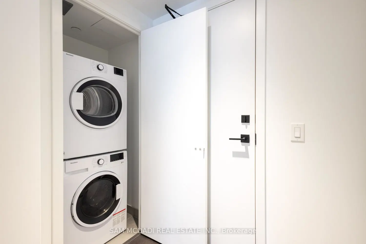 Additional image 12 of 319 Jarvis Street 1107