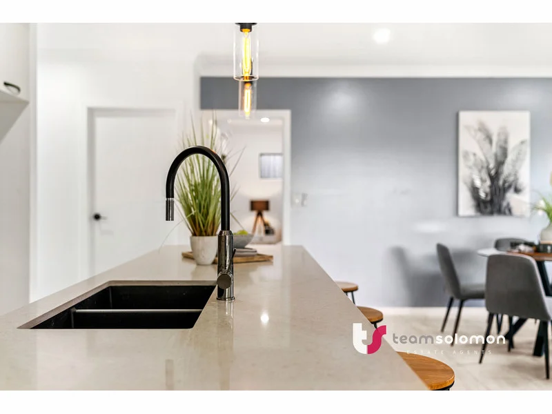 Additional image 2 of Thornlands QLD 4164