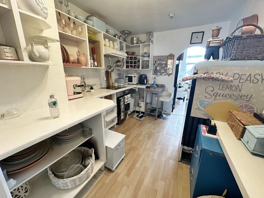 Additional image 6 of 2 bed maisonette for saleApartment 1, Lansdowne, Queens Promenade, Douglas IM2
