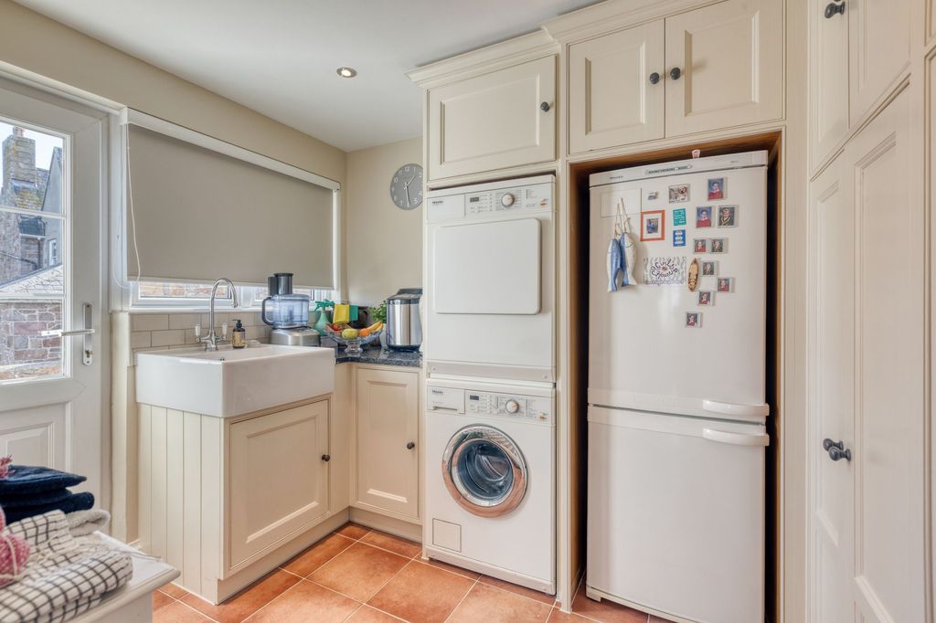 Additional image 13 of 4 bed detached house for saleLe Jardin, Grouville JE3