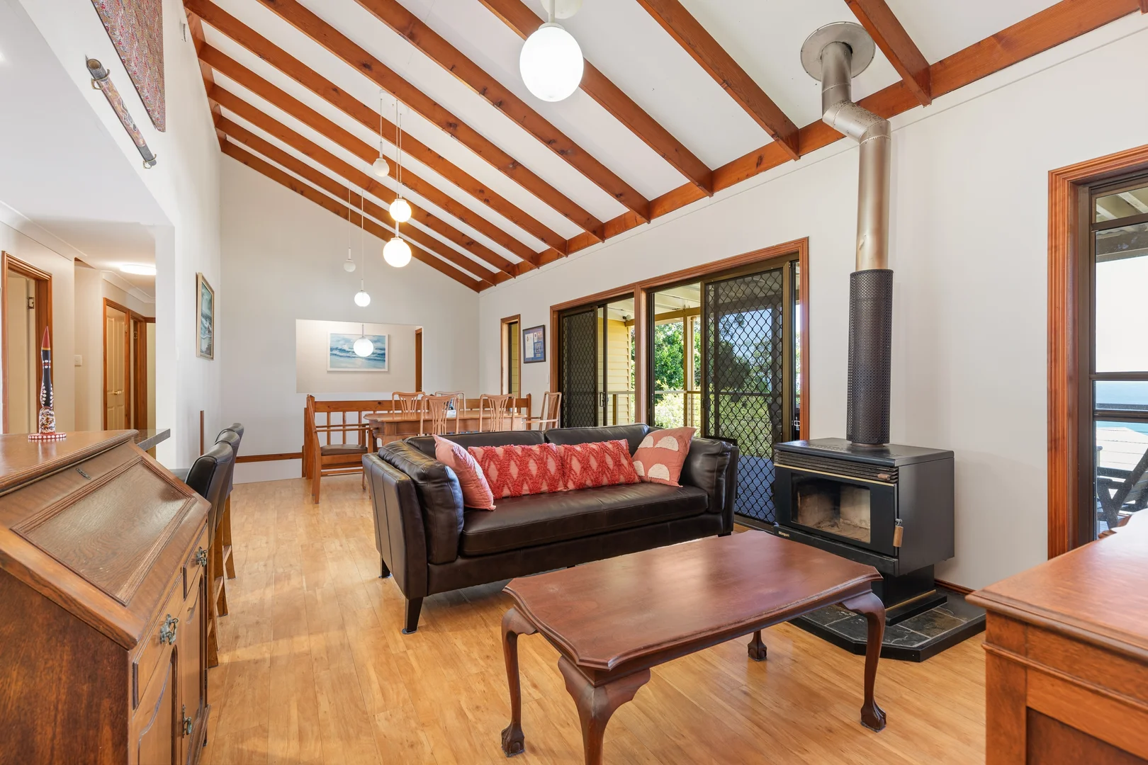 Additional image 6 of 2/5 Baker Crt, Point Lookout QLD 4183