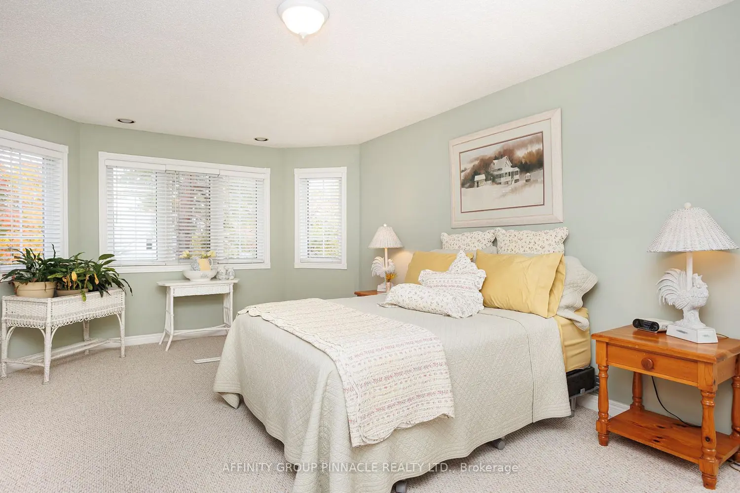 Additional image 11 of 983 Lake Drive