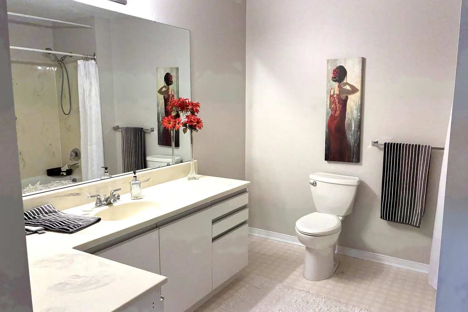 Additional image 10 of 1099 Clonsilla Avenue 304C