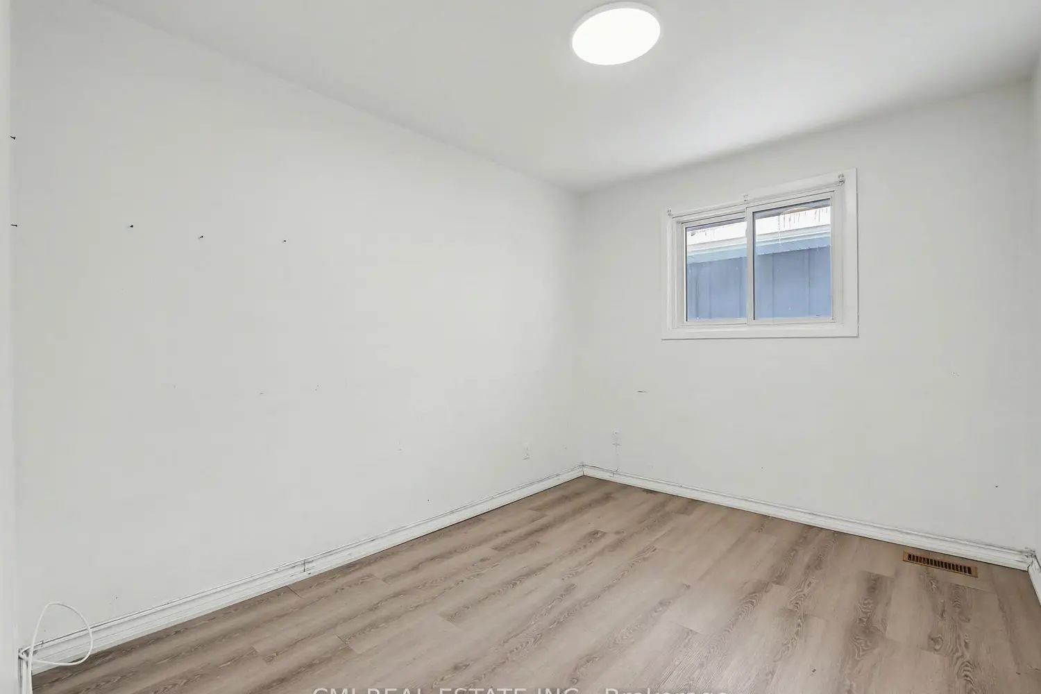 Additional image 9 of 4306 East Avenue