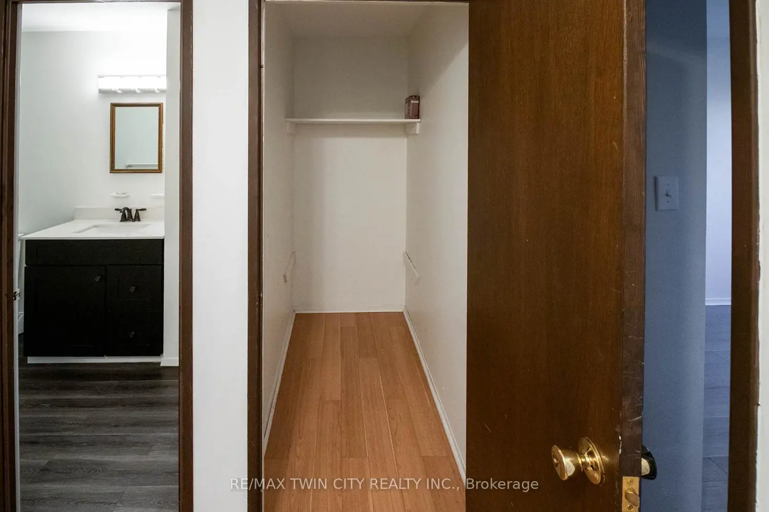 Additional image 3 of 1100 Jalna Boulevard 304