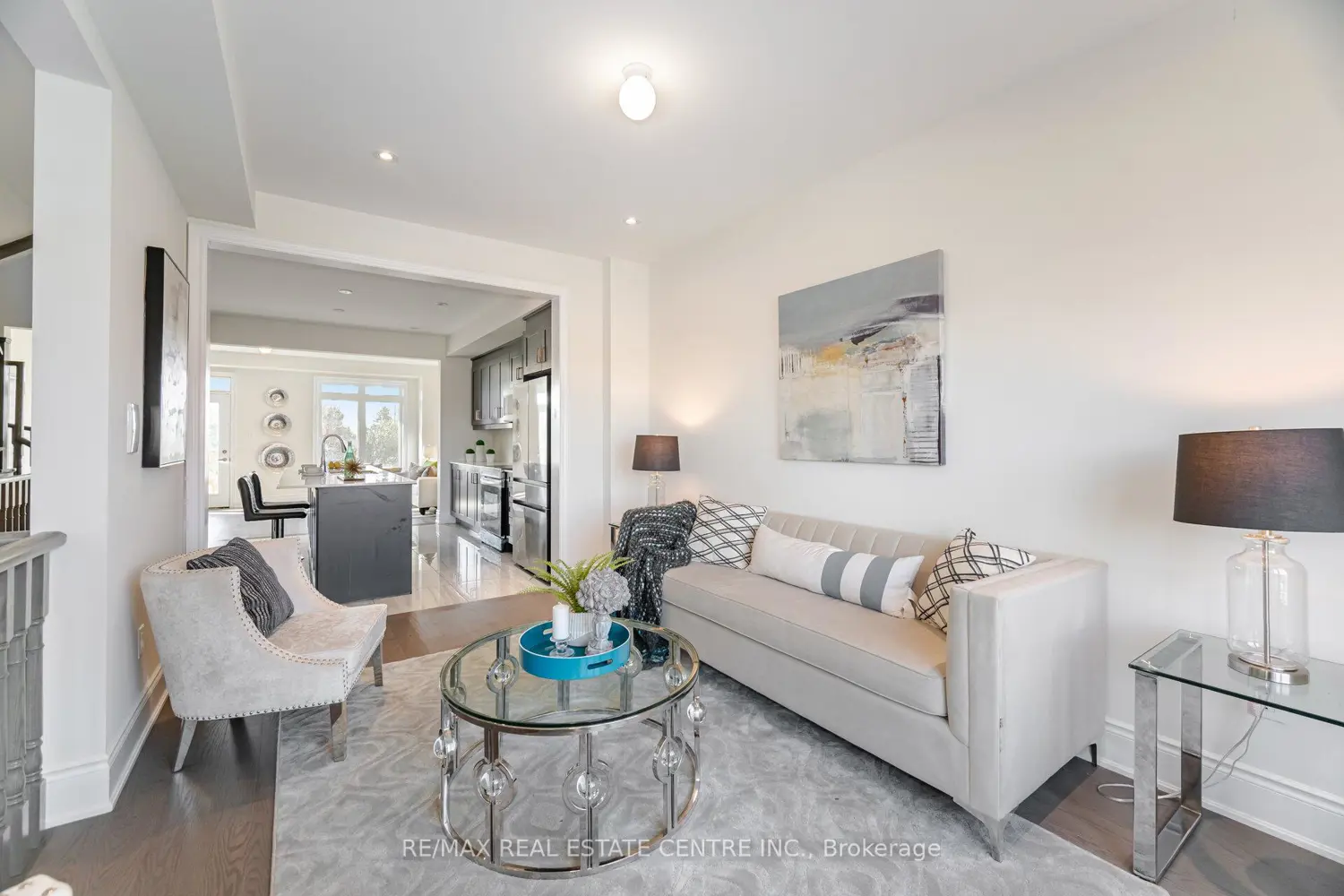 Additional image 9 of 20 Foxsparrow Road