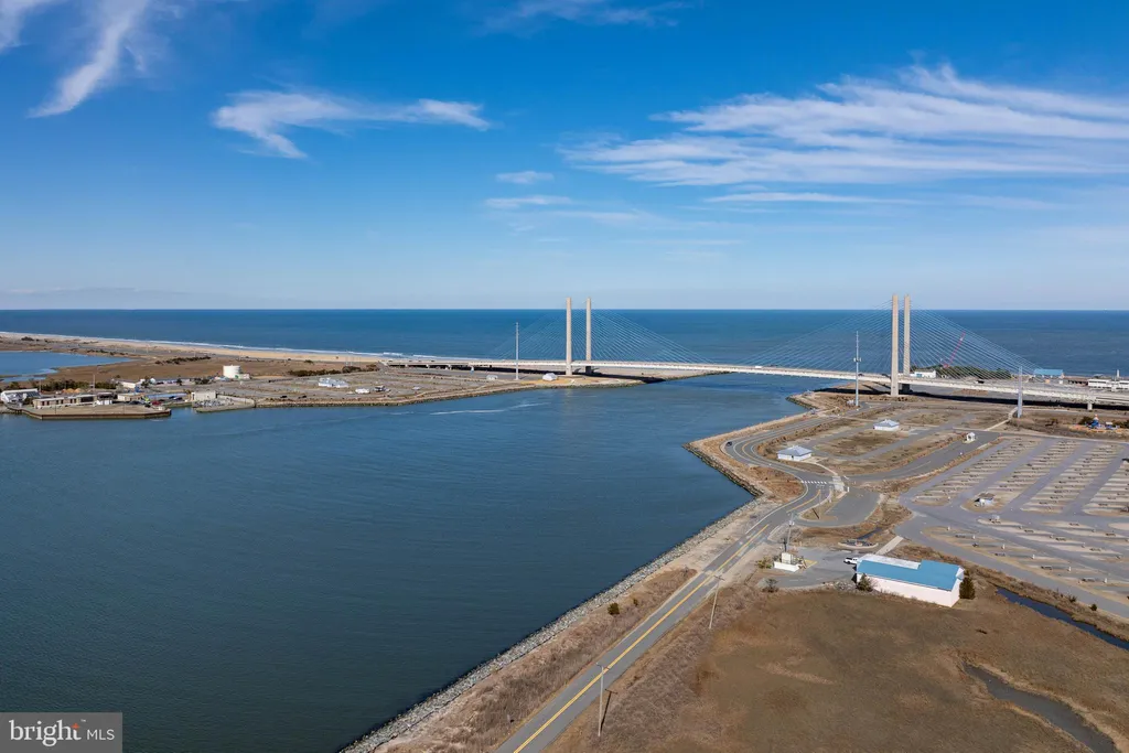 22 S Shore Dr Ext, Bethany Beach, DE 19930