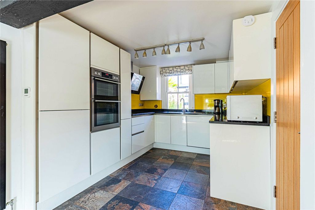 Additional image 4 of 4 bed terraced house for saleGrange Lane, Letchmore Heath, Watford, Hertfordshire WD25