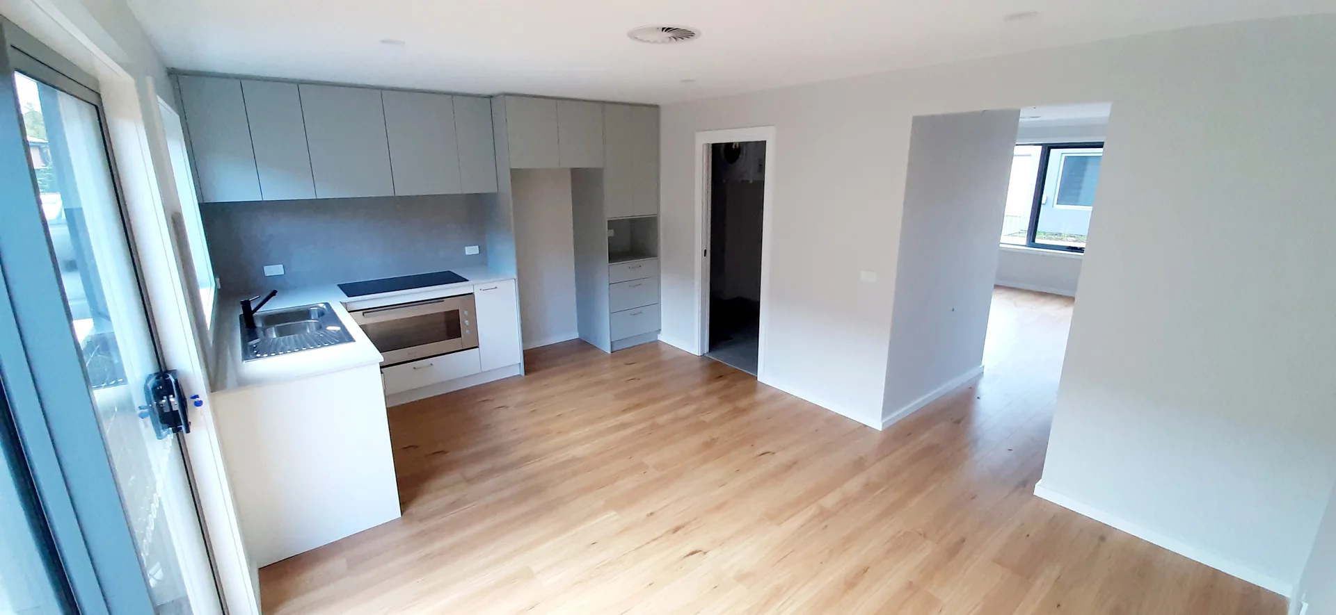 Additional image 8 of 3/8 Donald Road, Queanbeyan NSW 2620