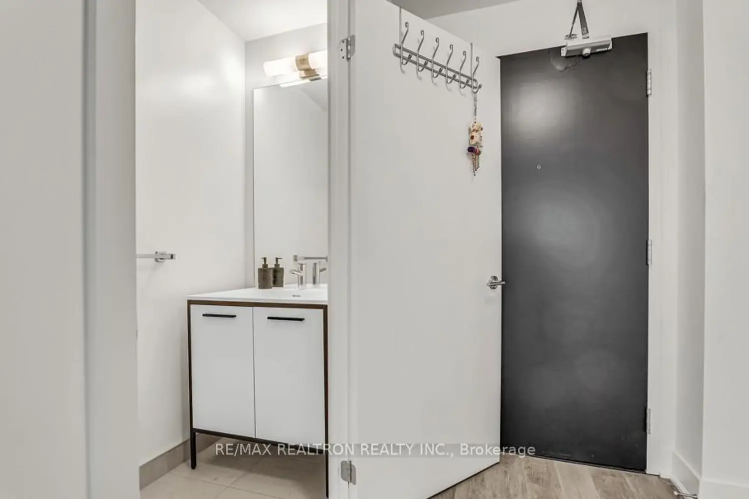 Additional image 11 of 185 Deerfield Road 301