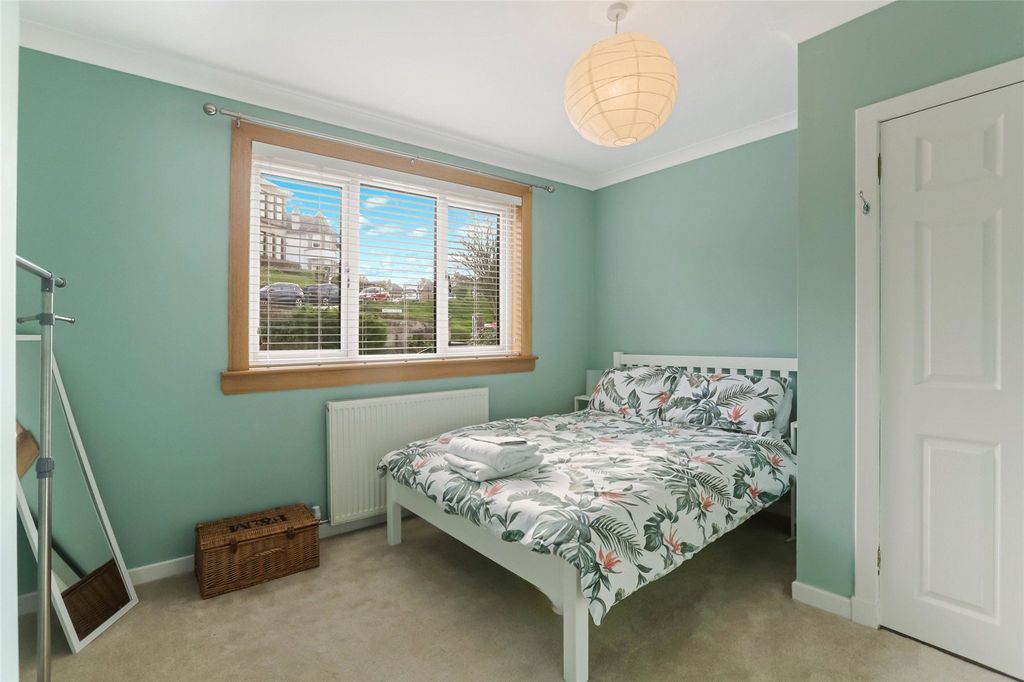 Additional image 9 of 3 bed semi-detached house for salePreston Place, Gourock, Inverclyde PA19