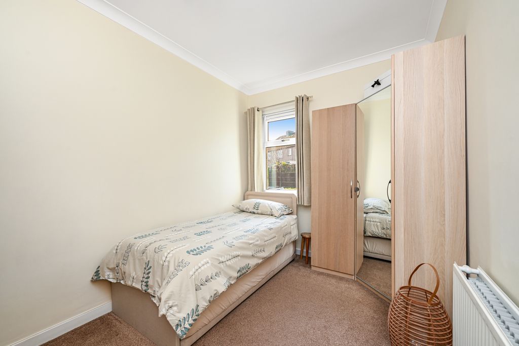 Additional image 11 of 3 bed flat for sale36 Hunter Terrace, Loanhead EH20