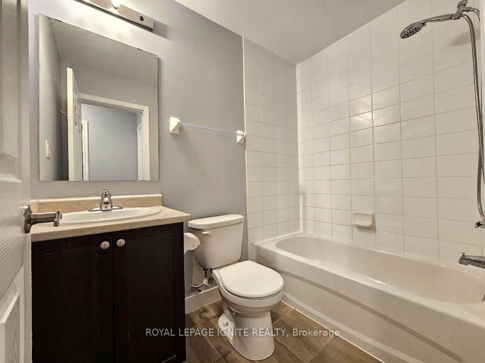 Additional image 3 of 333-250 Sunny Meadow Boulevard, Brampton, ON, L6R 3Y7