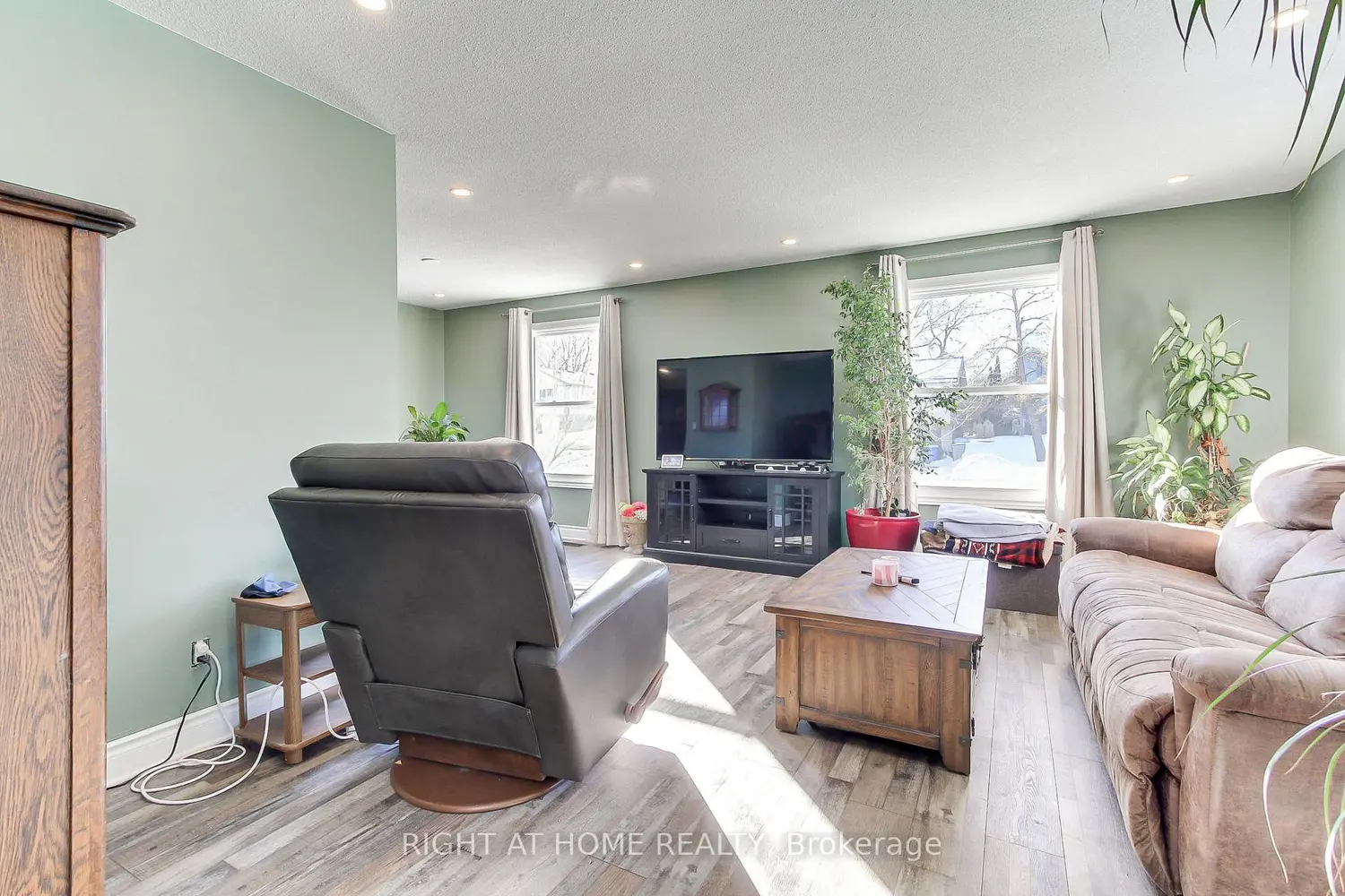 Additional image 3 of 853 Magnolia Avenue