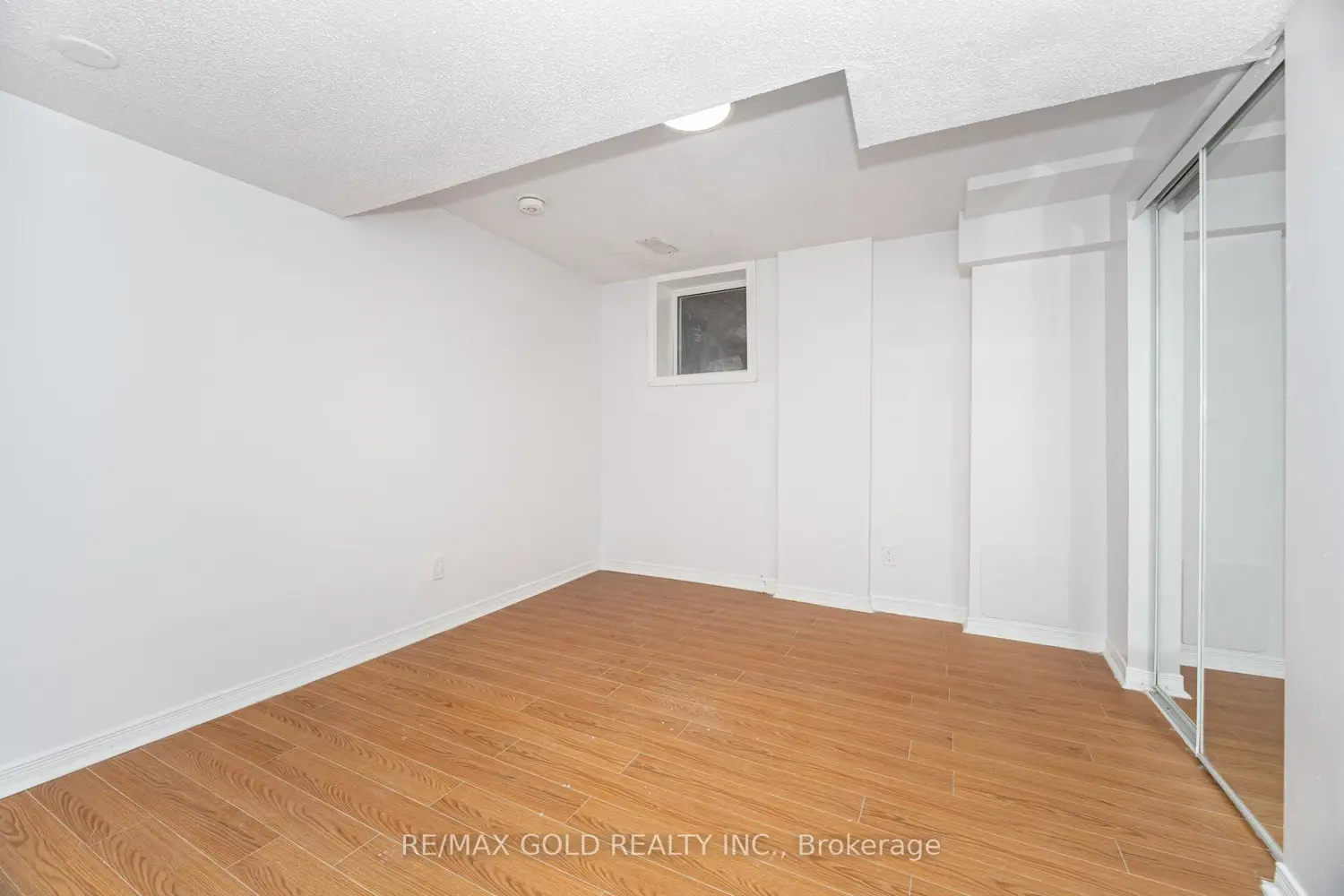 Additional image 15 of 8 Goreridge Crescent