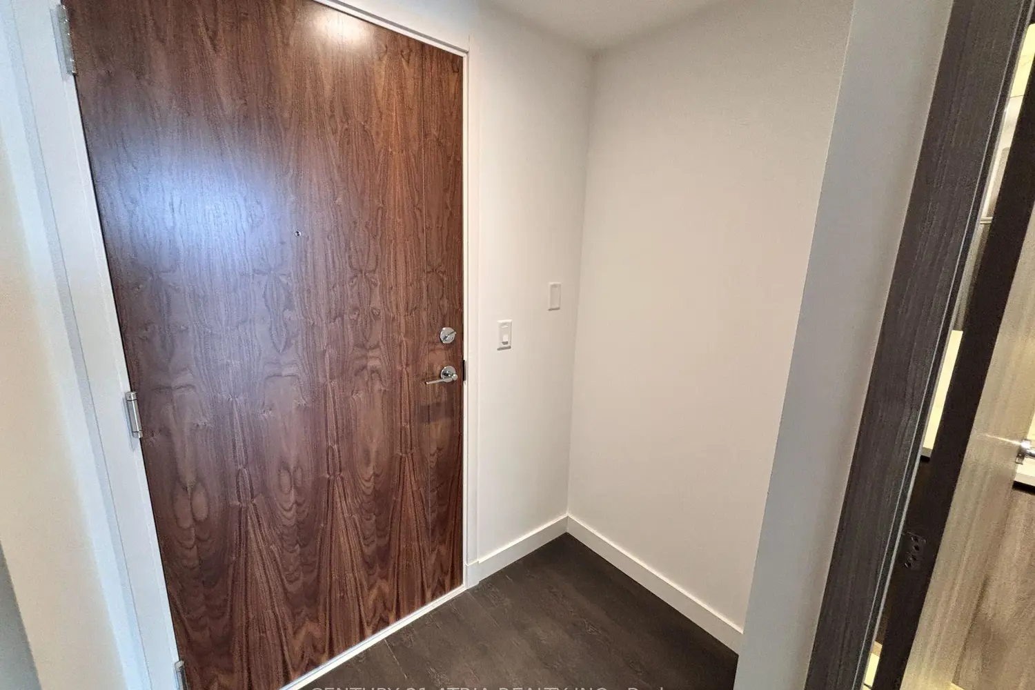 Additional image 20 of 27 Mcmahon Drive 1611