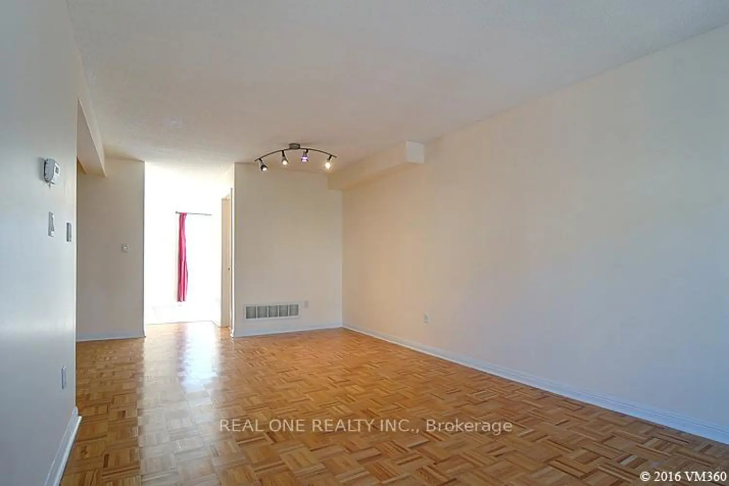 Additional image 5 of 80 Acorn Place 37