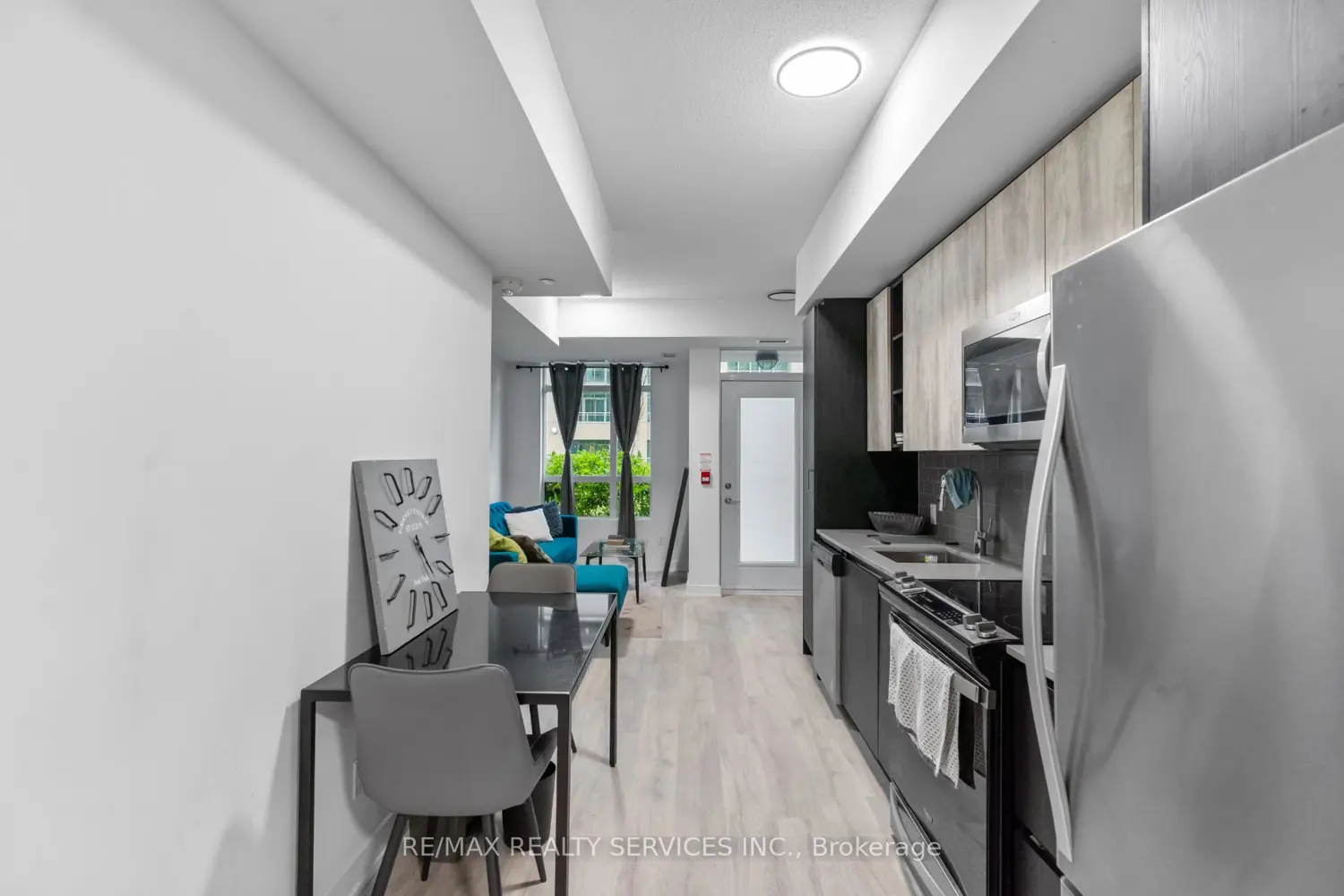Additional image 2 of 251 Manitoba Street 115