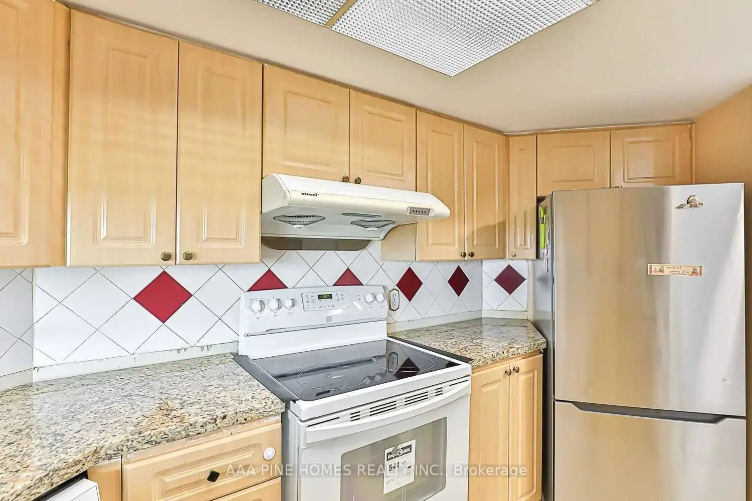 Additional image 2 of 2550 Lawrence Avenue 1111