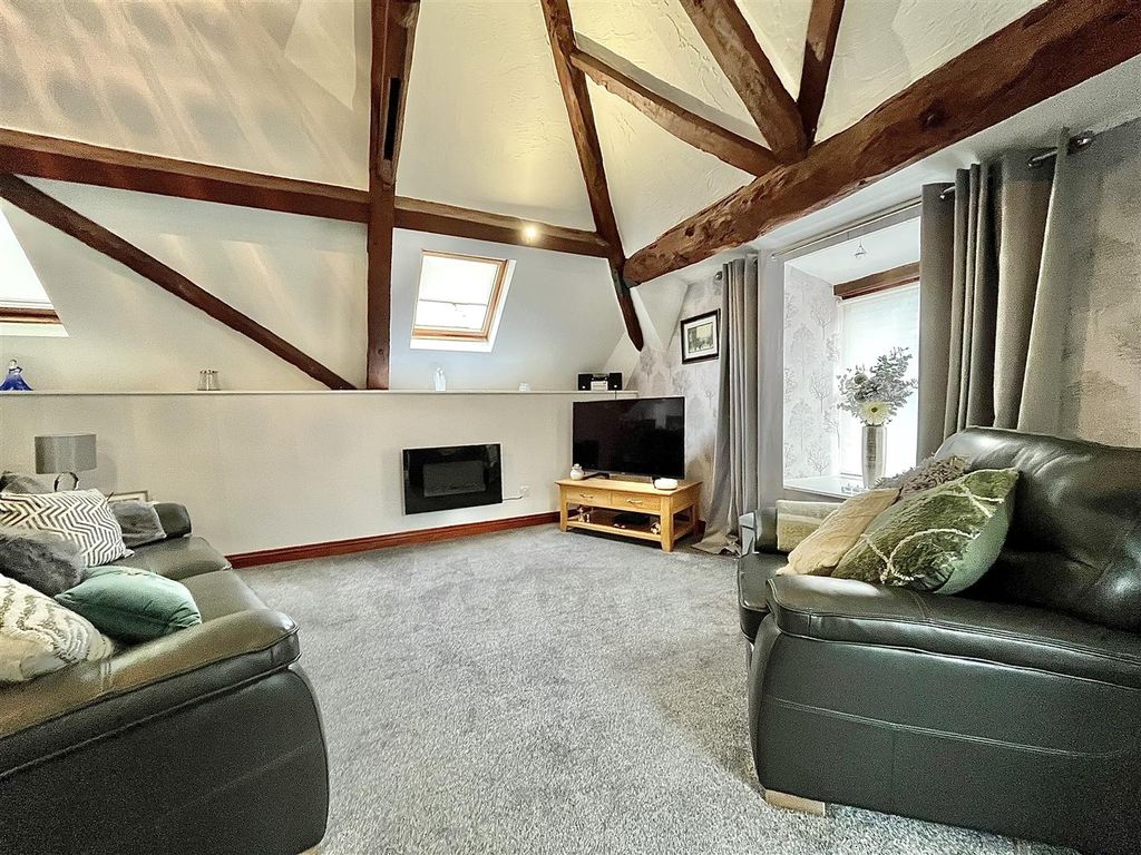 Additional image 4 of 2 bed flat for saleCopse Cross Street, Ross-On-Wye HR9