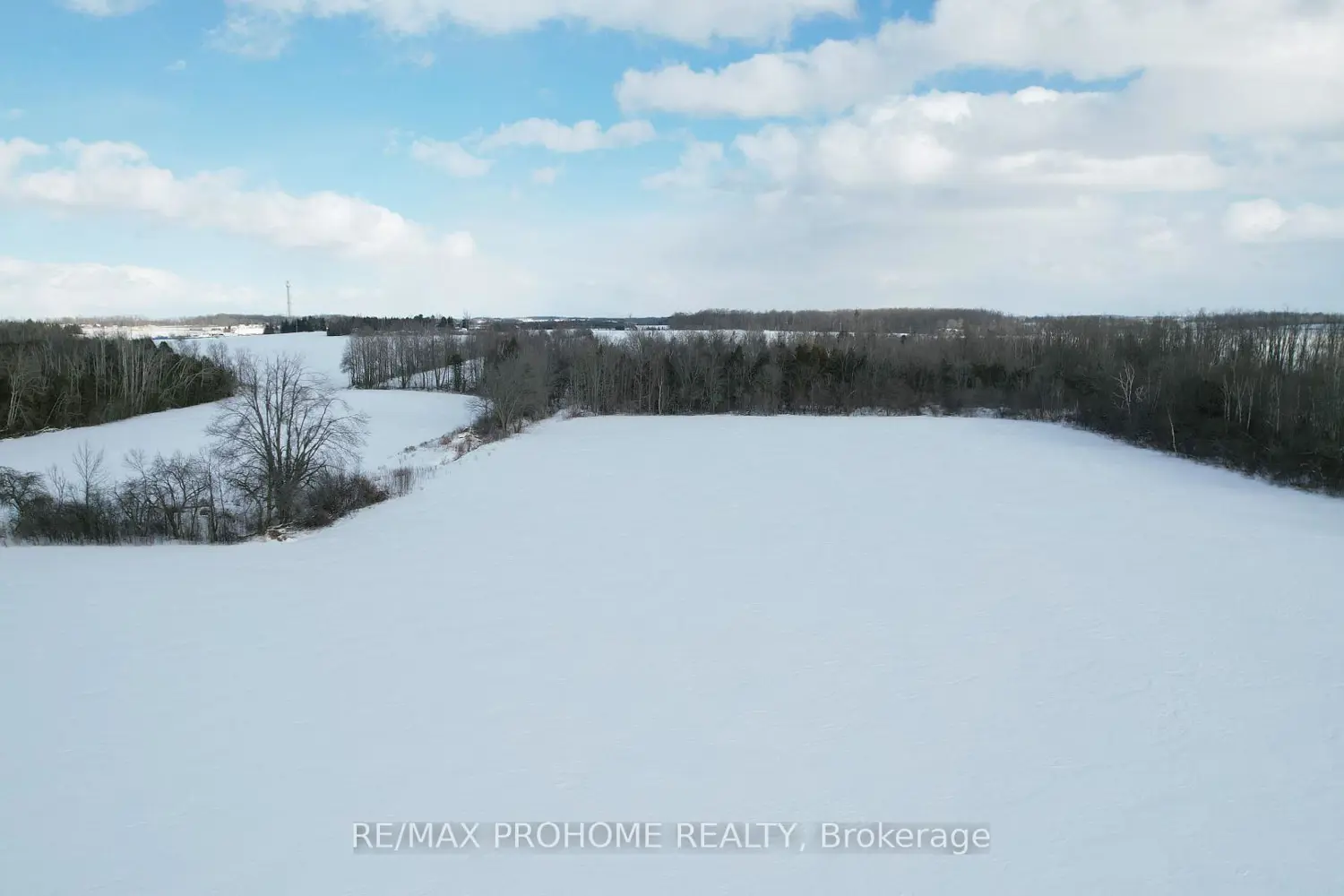 Additional image 3 of 3869 7Th Line