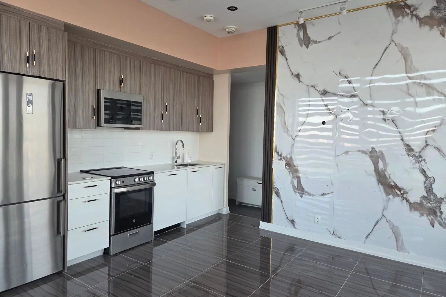 Additional image 7 of 225 Veterans Drive 1203