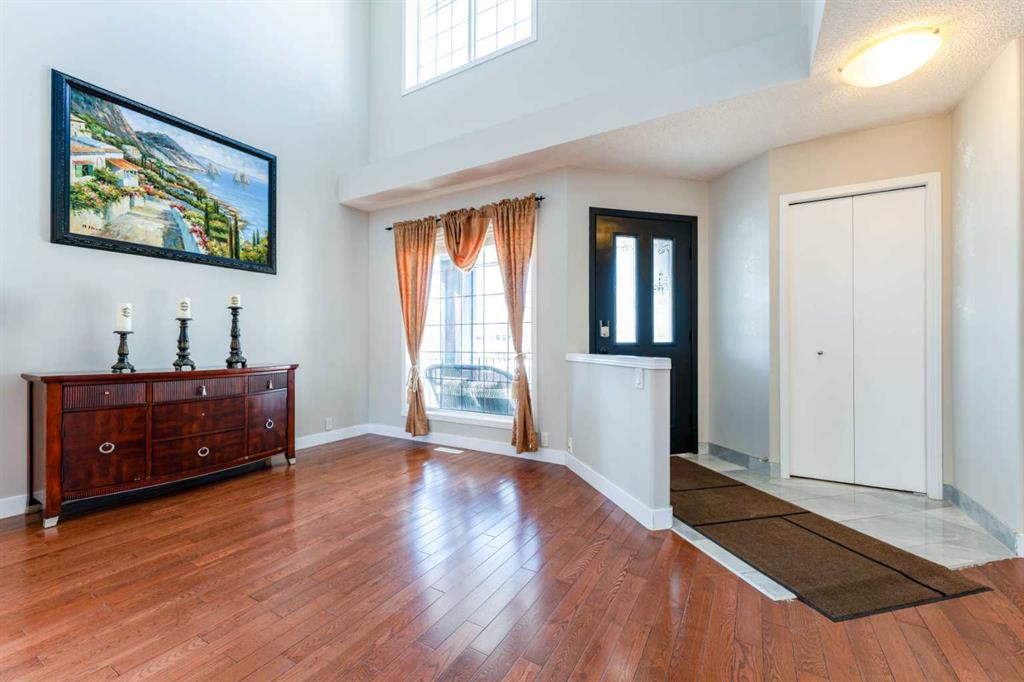 Additional image 2 of 343 Millview Bay SW, Calgary, AB, T2Y 3Y1