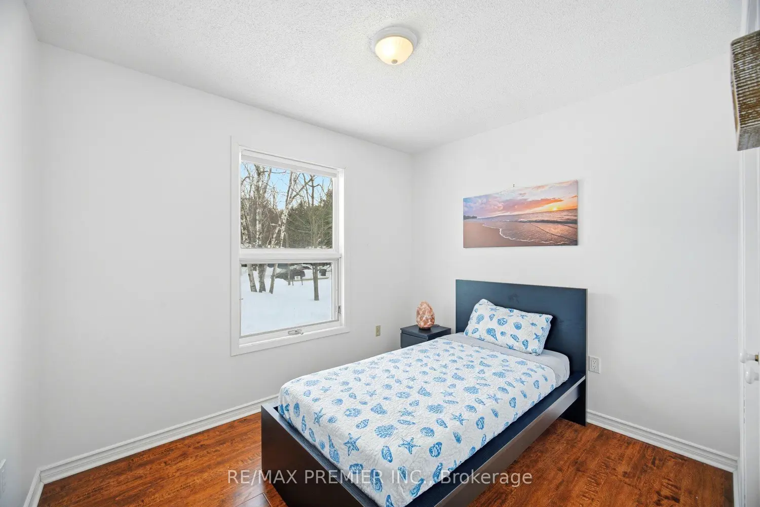 Additional image 10 of 752 Pinegrove Avenue