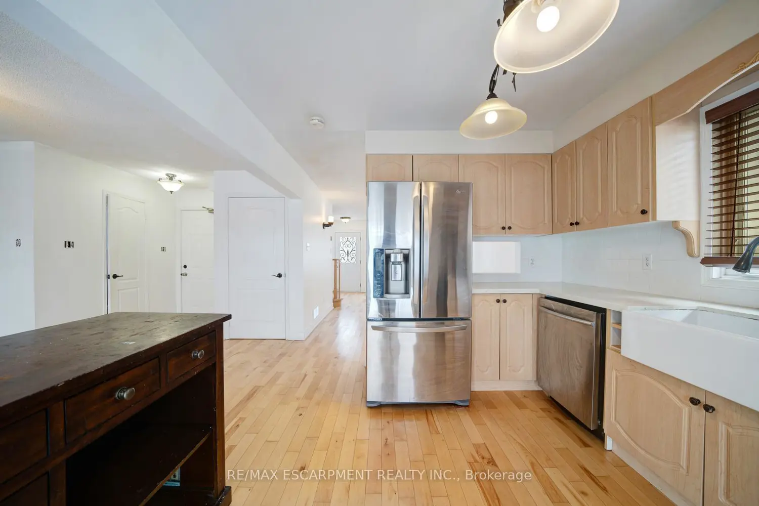 108 Olde Bayview Avenue photo 5