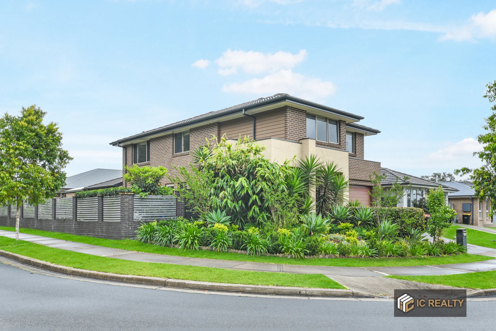 Additional image 3 of 62 Jubilee Dr, Jordan Springs NSW 2747