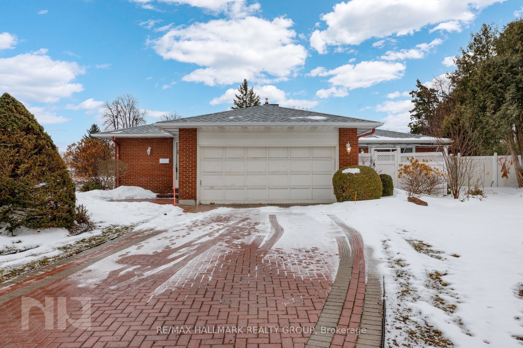 Additional image 3 of 2014 Delmar Drive, Ottawa, ON, K1H 5P8