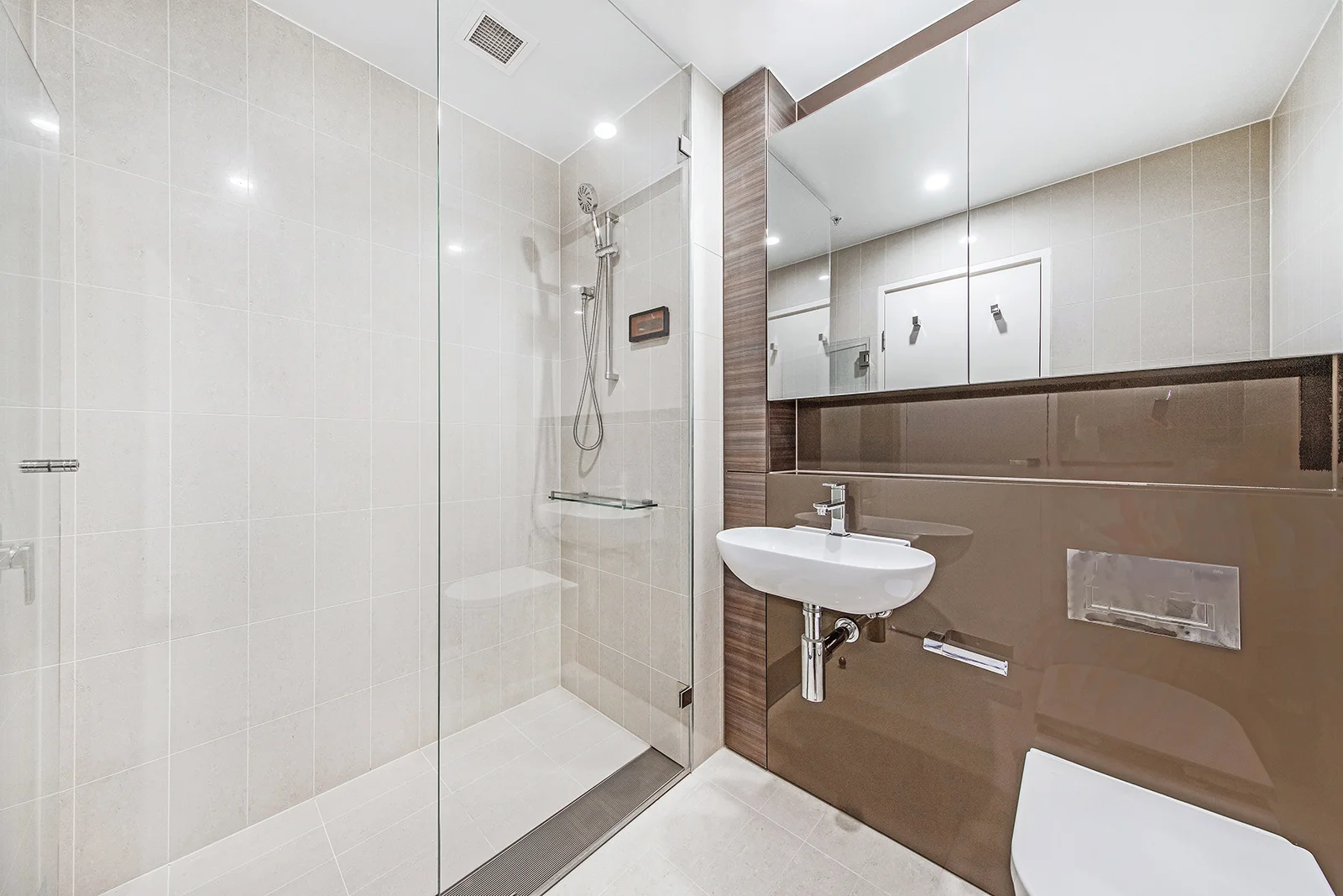 Additional image 5 of Level 8, 825/45 Macquarie Street, Parramatta NSW 2150