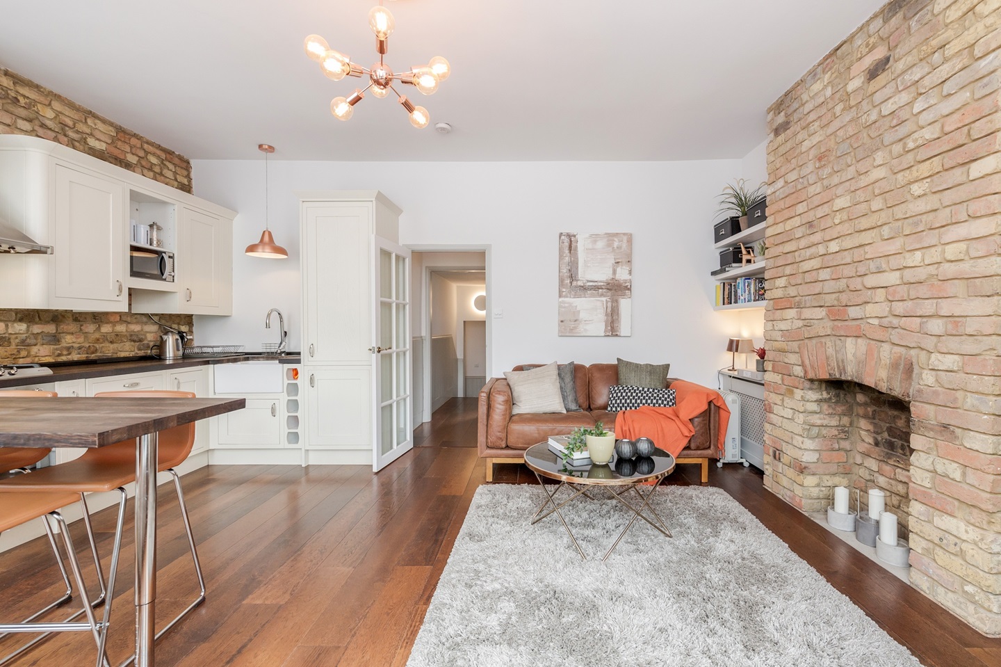 Additional image 5 of 2 Bed Flat, Fentiman Road, SW8, N1 7GU