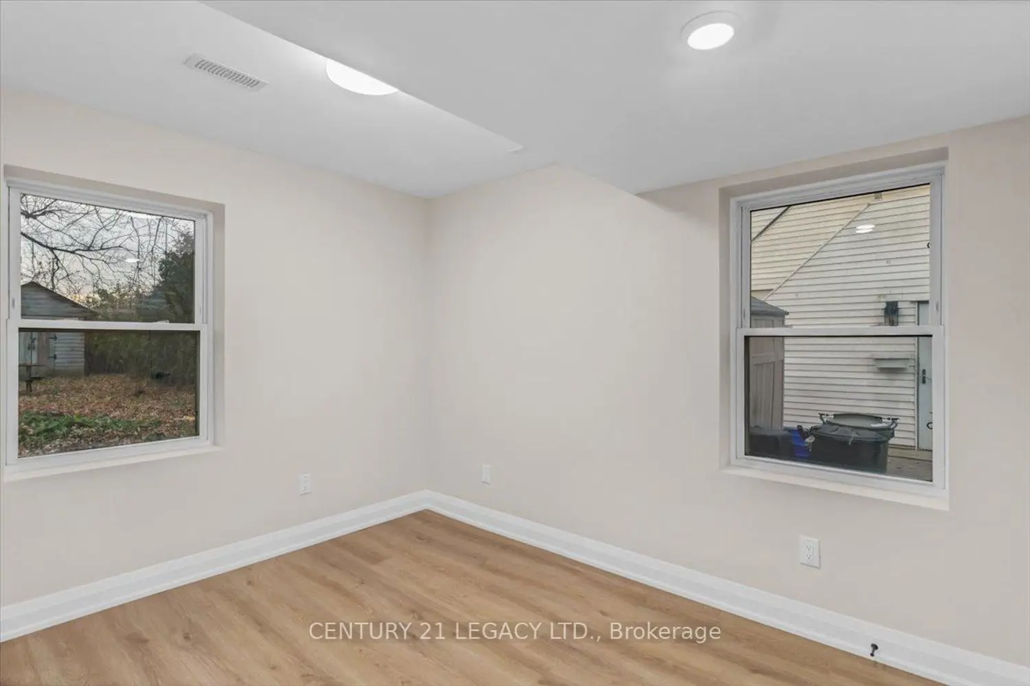 Additional image 11 of 2027 Churchill Avenue