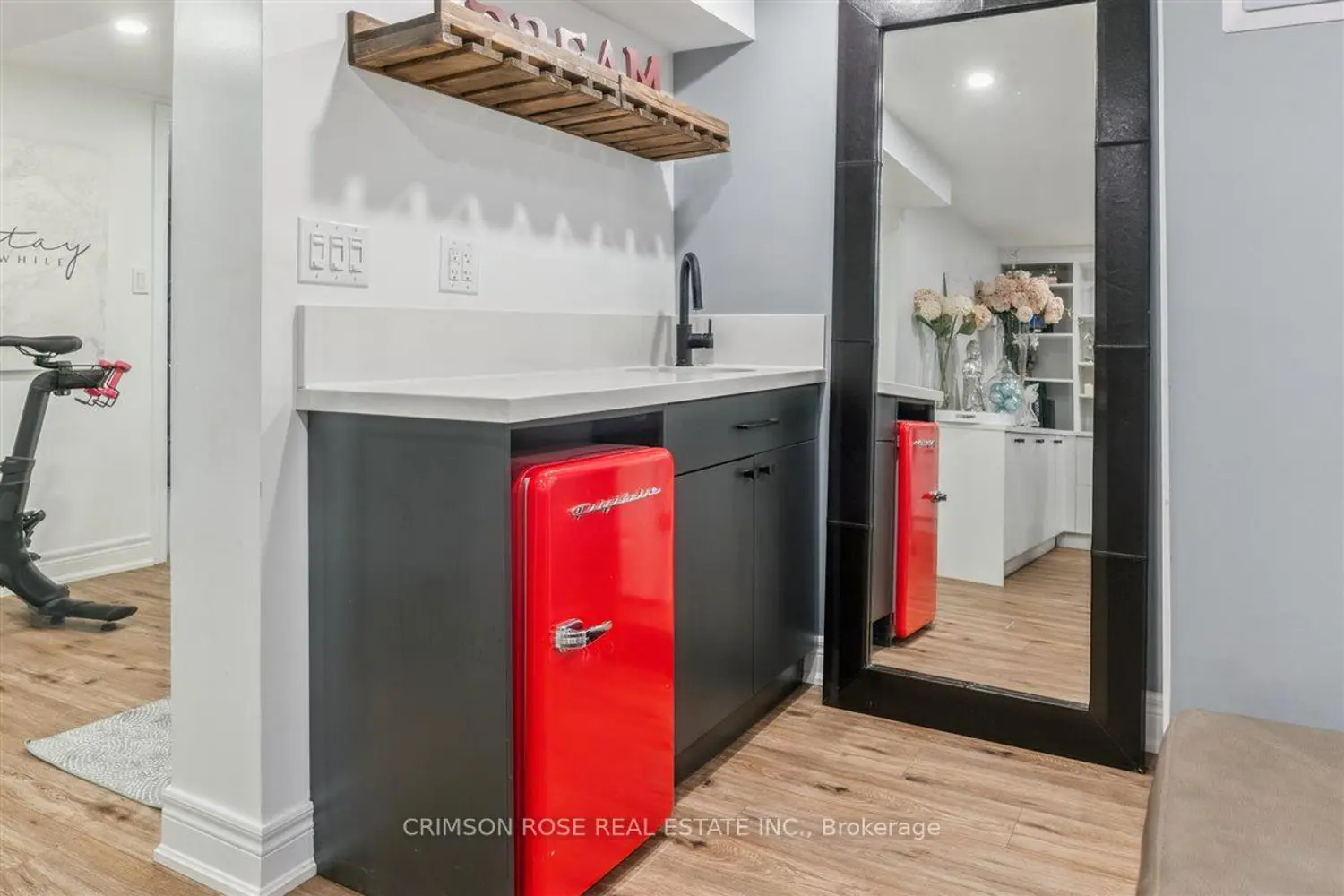 Additional image 17 of 89 Holyrood Avenue