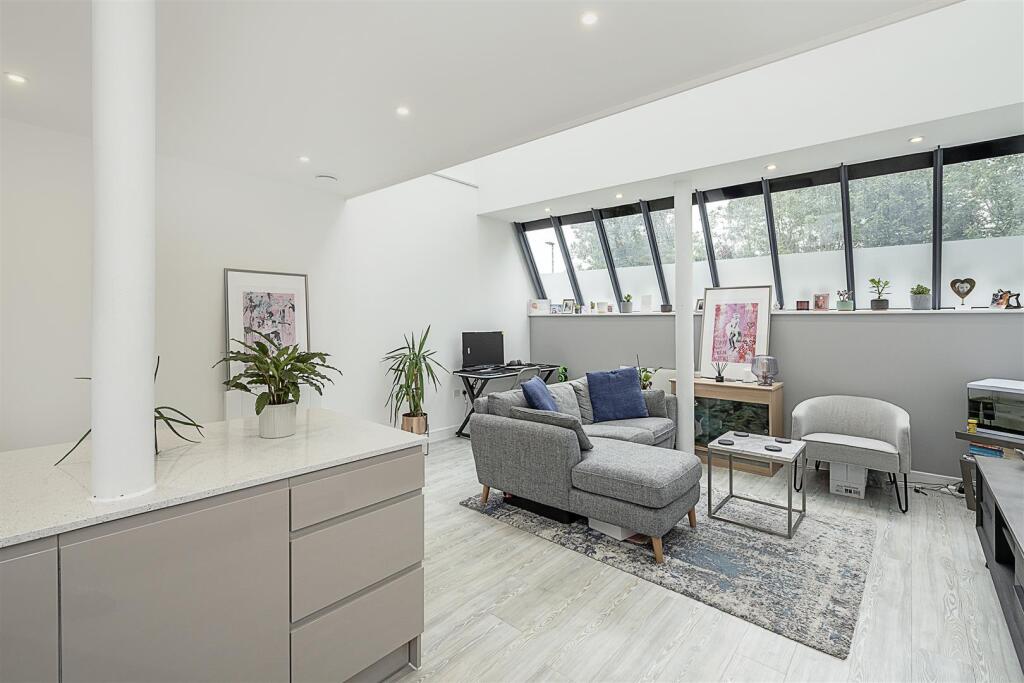 Additional image 11 of Sutton Road, St. Albans