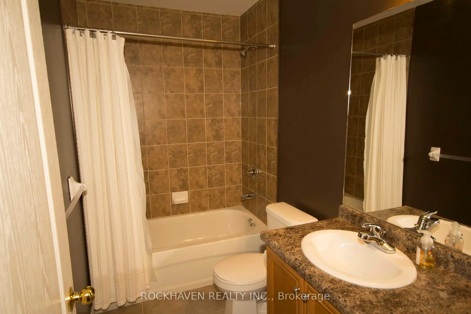 Additional image 9 of 108 Marina Point Crescent