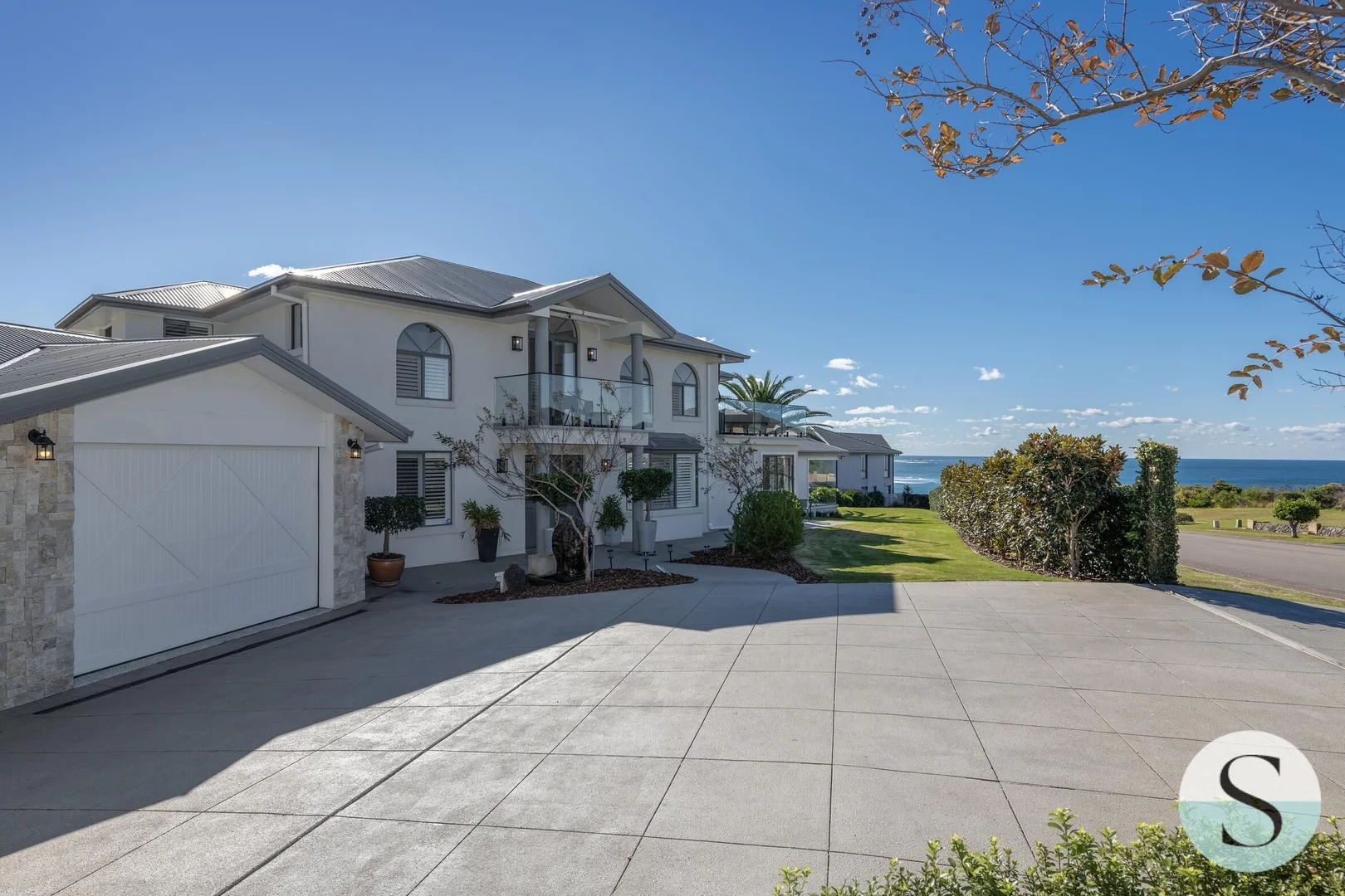 Additional image 33 of 2 Spoon Rocks Road, Caves Beach NSW 2281