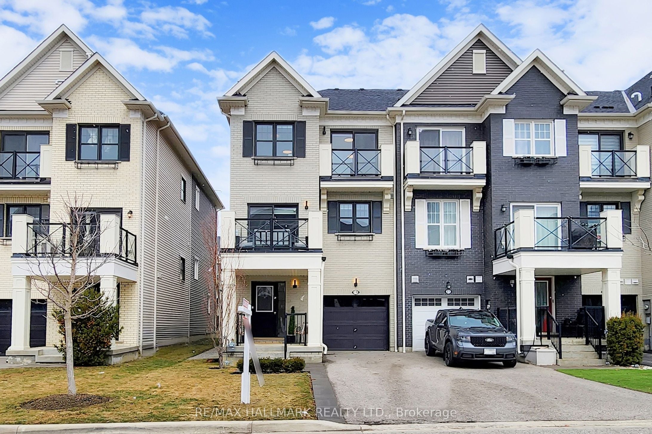 19 Wimshaw Lane, Whitchurch-stouffville, ON, L4A 1Y5