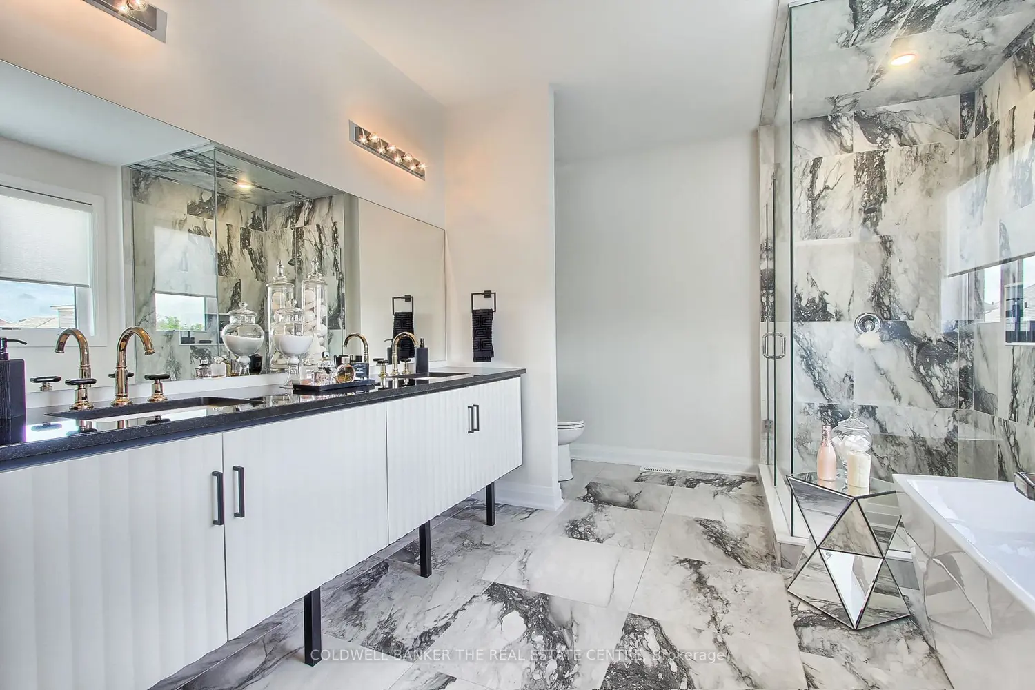 Additional image 14 of 92 Maple Fields Circle