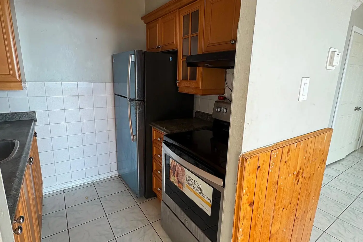 100 Lotherton Pathway 1215