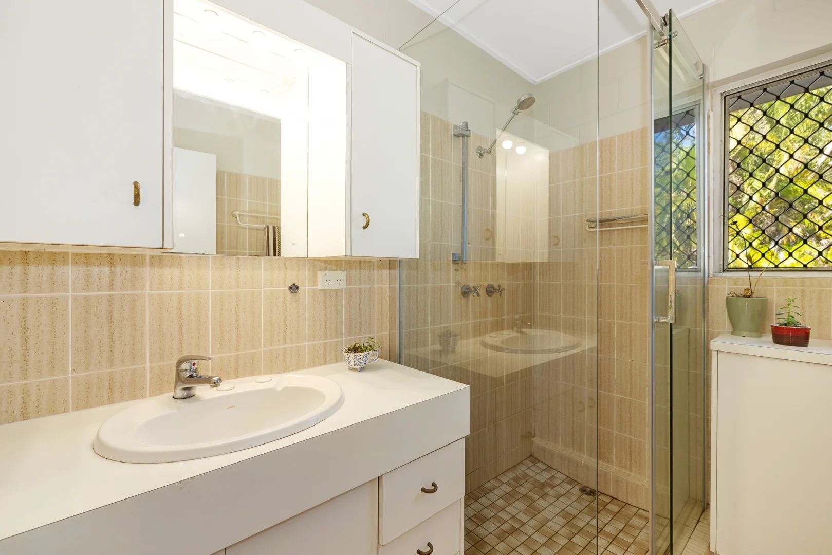 Additional image 7 of 17 Boulder Court, Nelly Bay QLD 4819