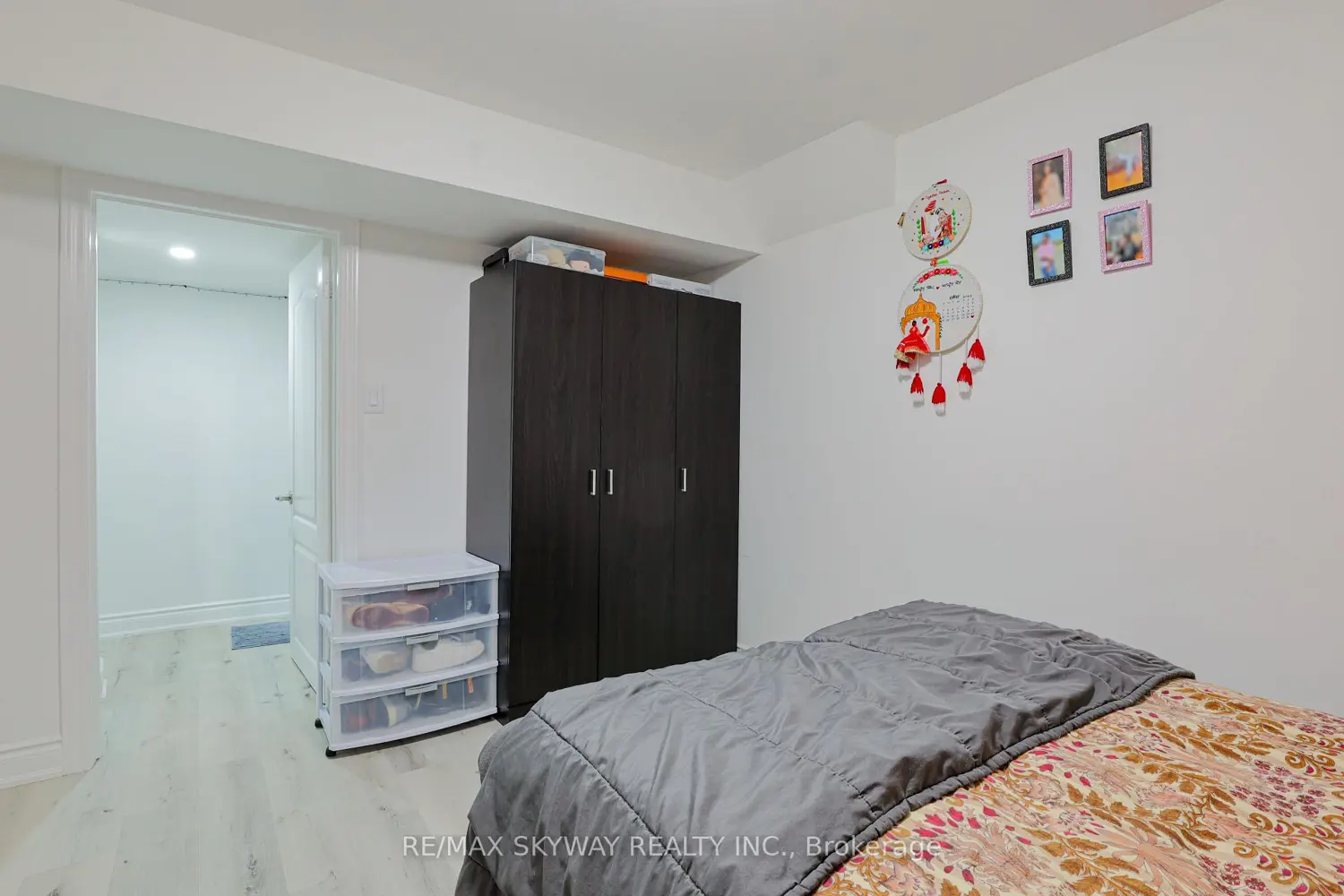 Additional image 12 of 379 Valleyway Drive