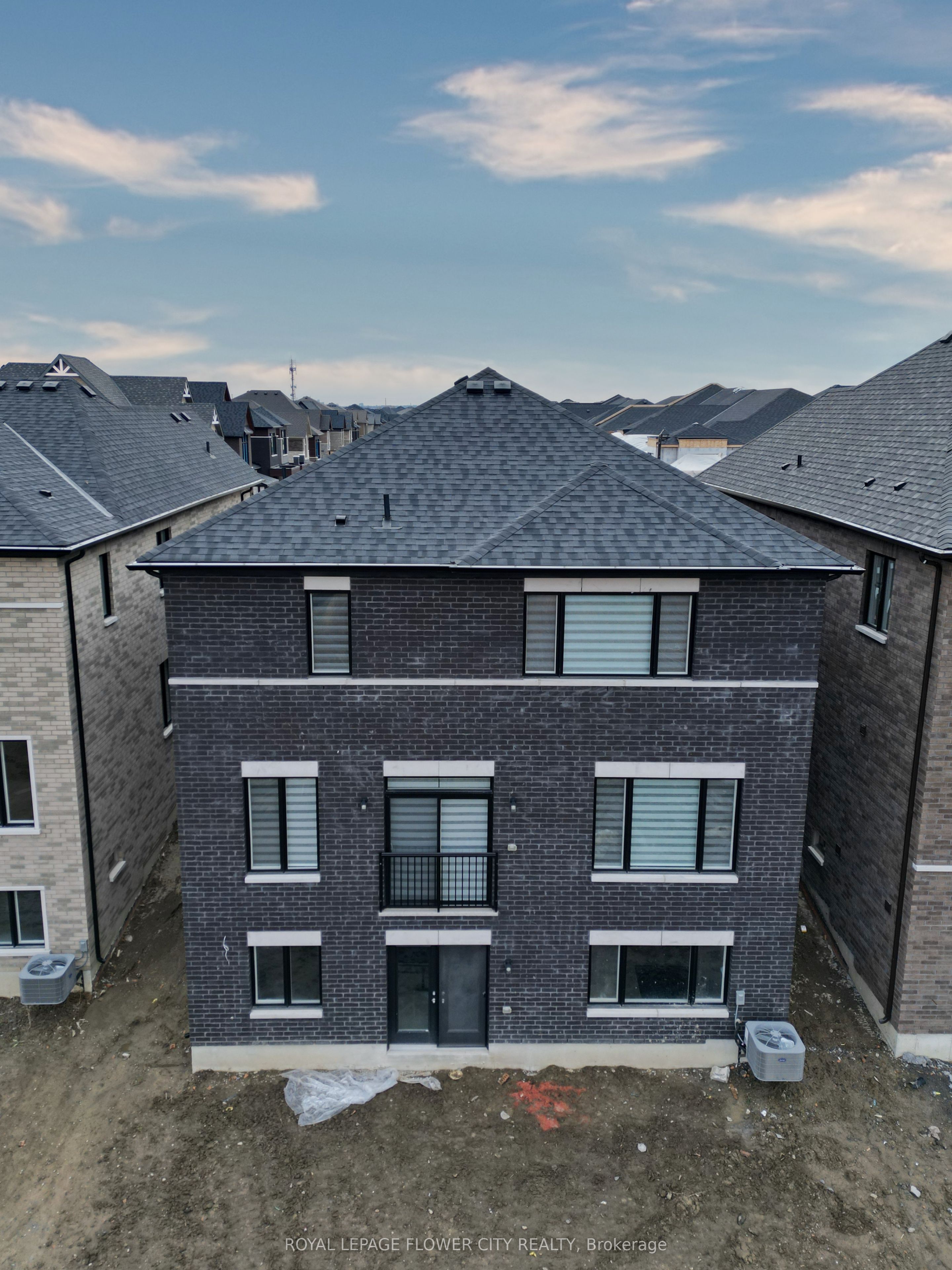 Additional image 3 of 21 Aveena Road N, Brampton, ON, L6P 0Z5
