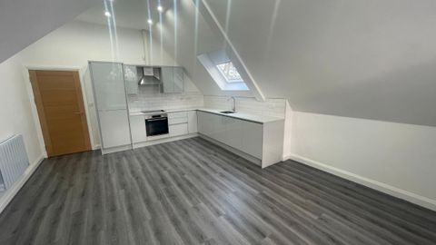 Flat 8, Clothorn Road, Manchester M20