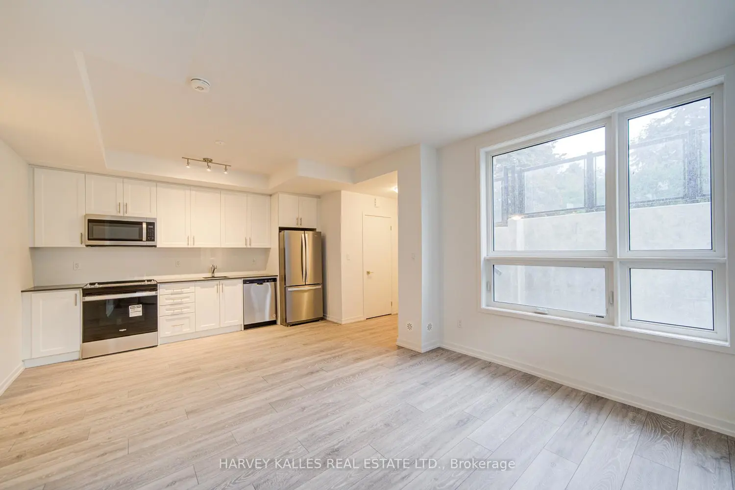 Additional image 9 of 24 Lytham Green Circle 16